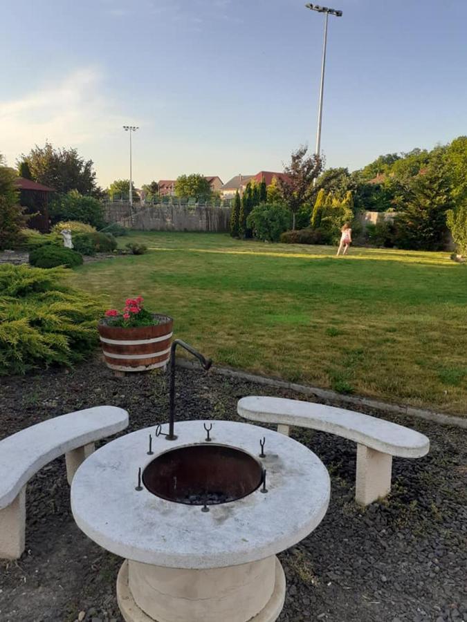 Ani Vendeghaz Egerszalok Apartment Bagian luar foto